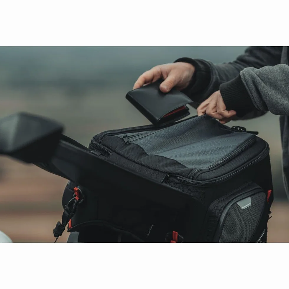 PRO Rearbag Tail Bag 1680D Ballistic Nylon. Black/Anthracite. 22-34 l.